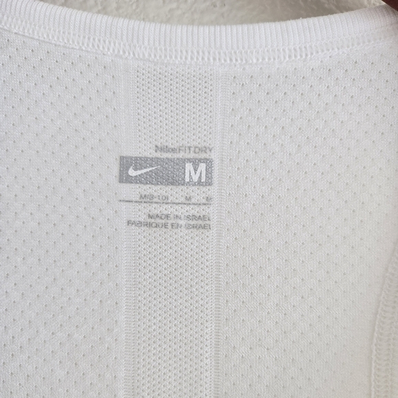 Nike Dri-fit Tank Top Like new Conditionin White Color size Medium - Picture 12 of 16